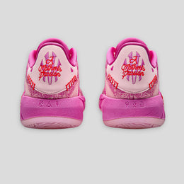 ANTA KAI 3 "Mother's Love" basketball shoes by Kyrie Irving