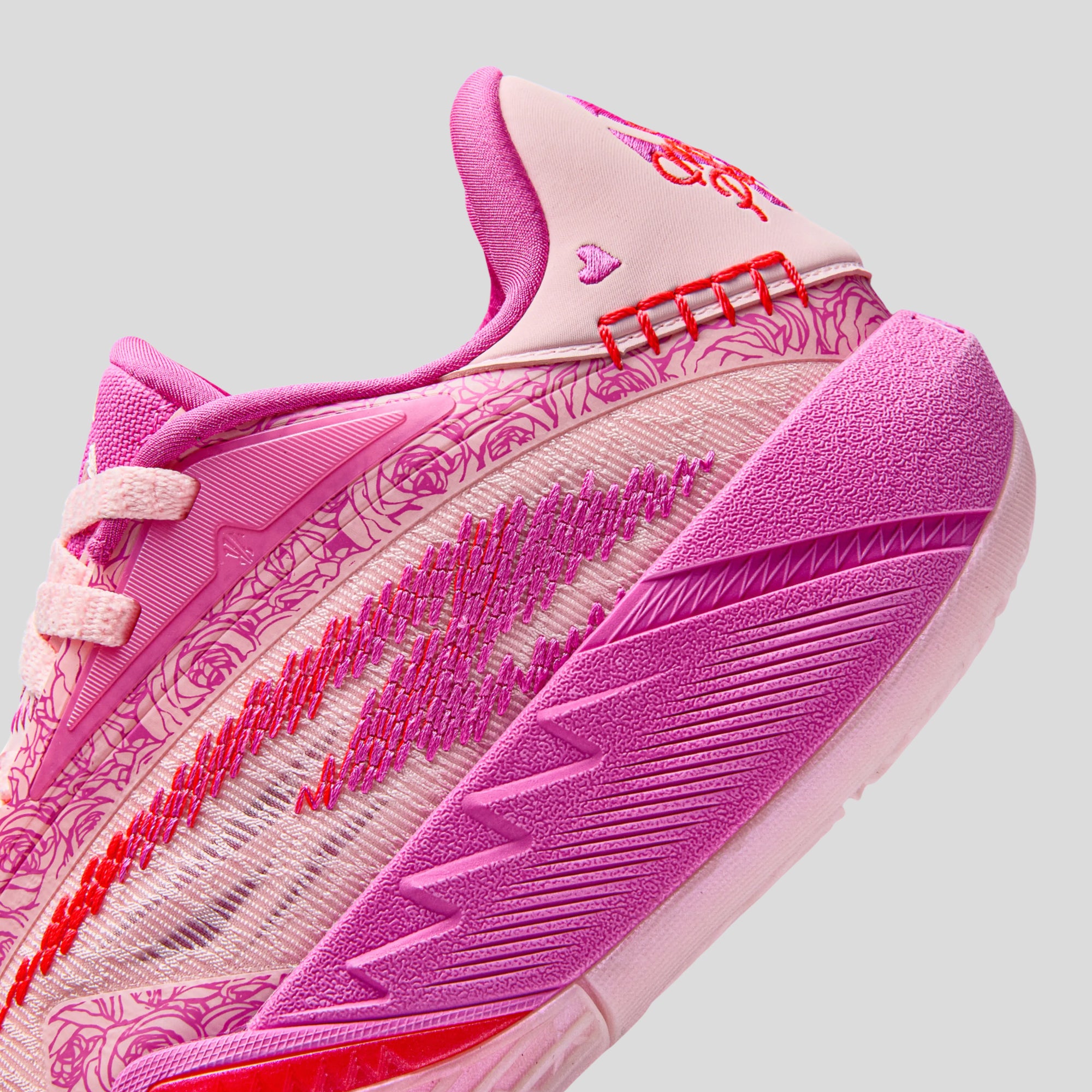 ANTA KAI 3 "Mother's Love" basketball shoes by Kyrie Irving
