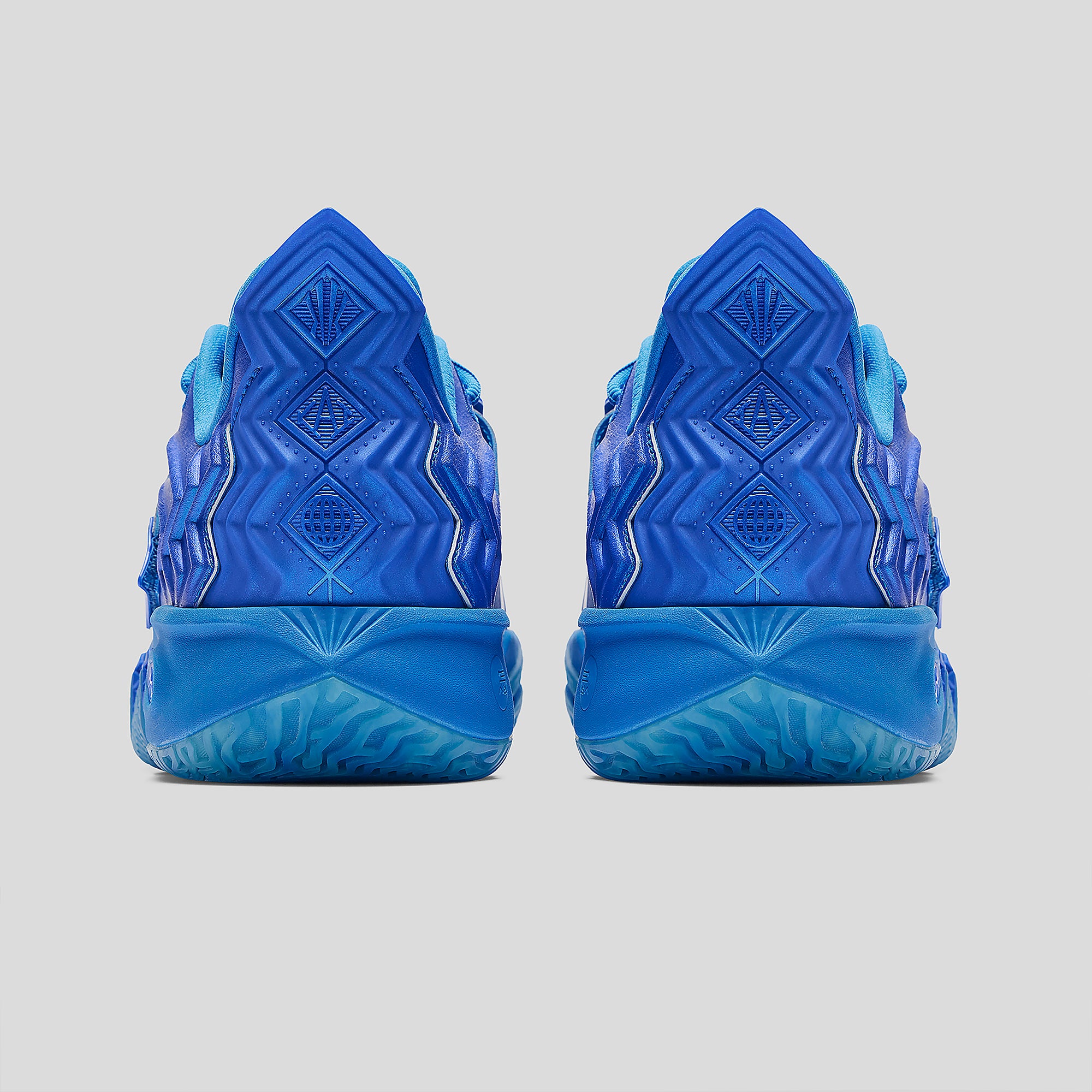 ANTA KAI 2 "KING OF THE COURT"